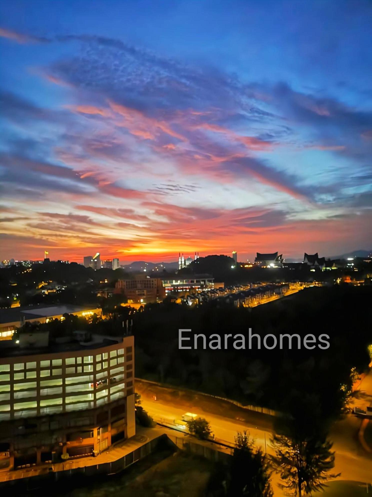 Enarahomes Shah Alam Exterior photo